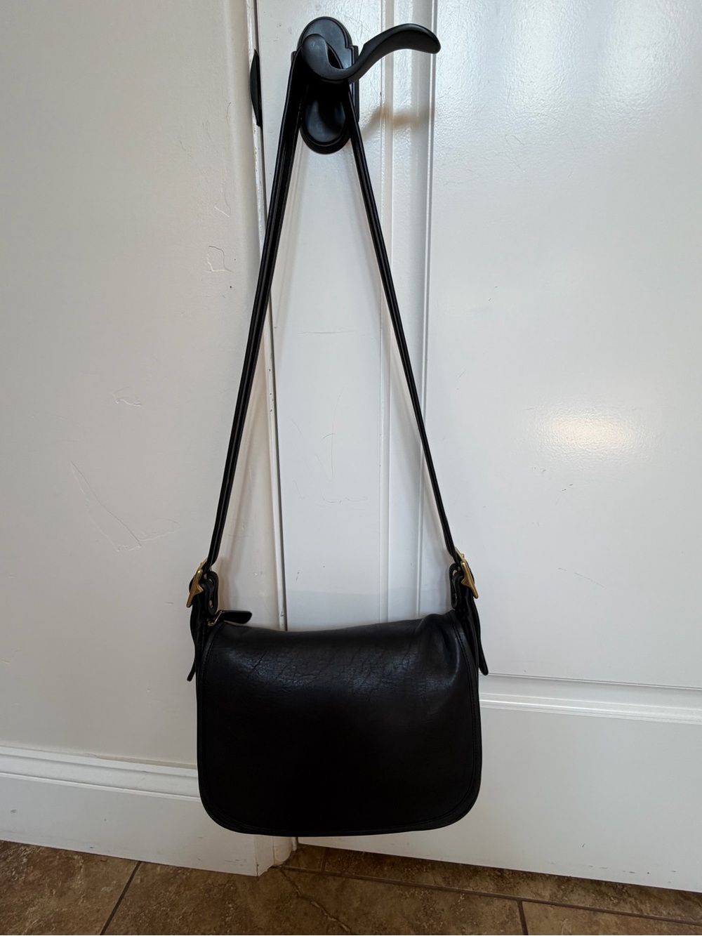 Vintage Coach Black Patricia Legacy Flap Crossbody Shoulder Bag 9951